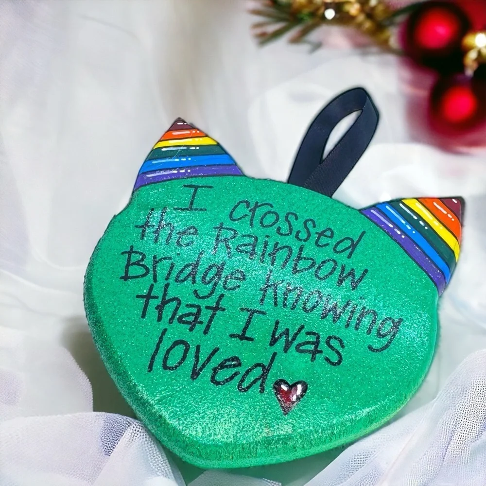 Purr-fect Tribute: Rainbow Bridge Cat Ornament. Personalized Custom Christmas